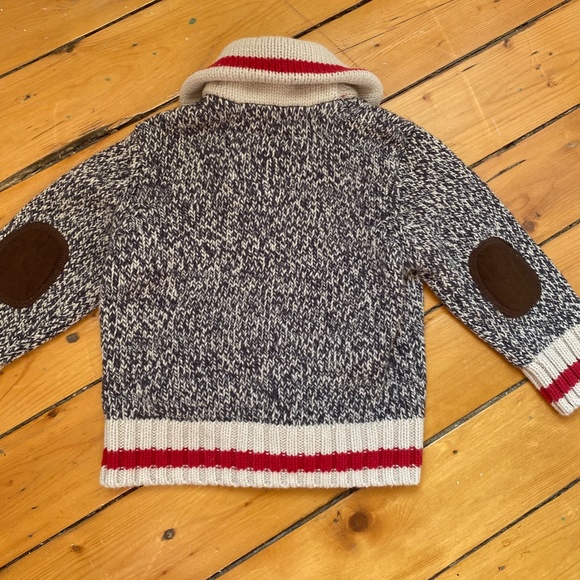 Roots baby cabin sweater size 6-12 months - Picture 4 of 5